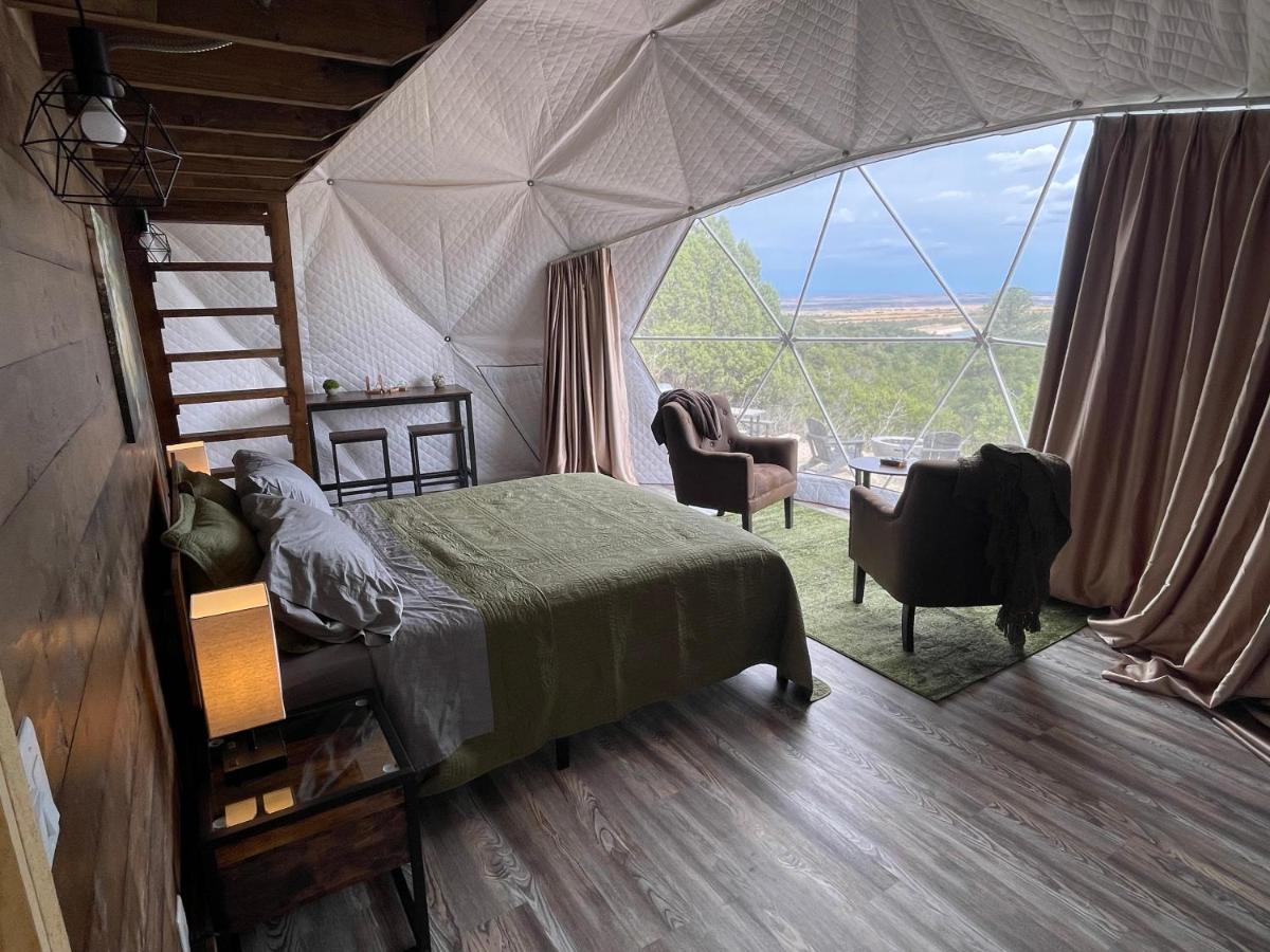Canyon Rim Domes - A Luxury Glamping Experience!! Монтичело Екстериор снимка