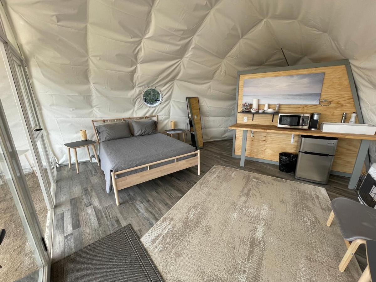 Canyon Rim Domes - A Luxury Glamping Experience!! Монтичело Екстериор снимка